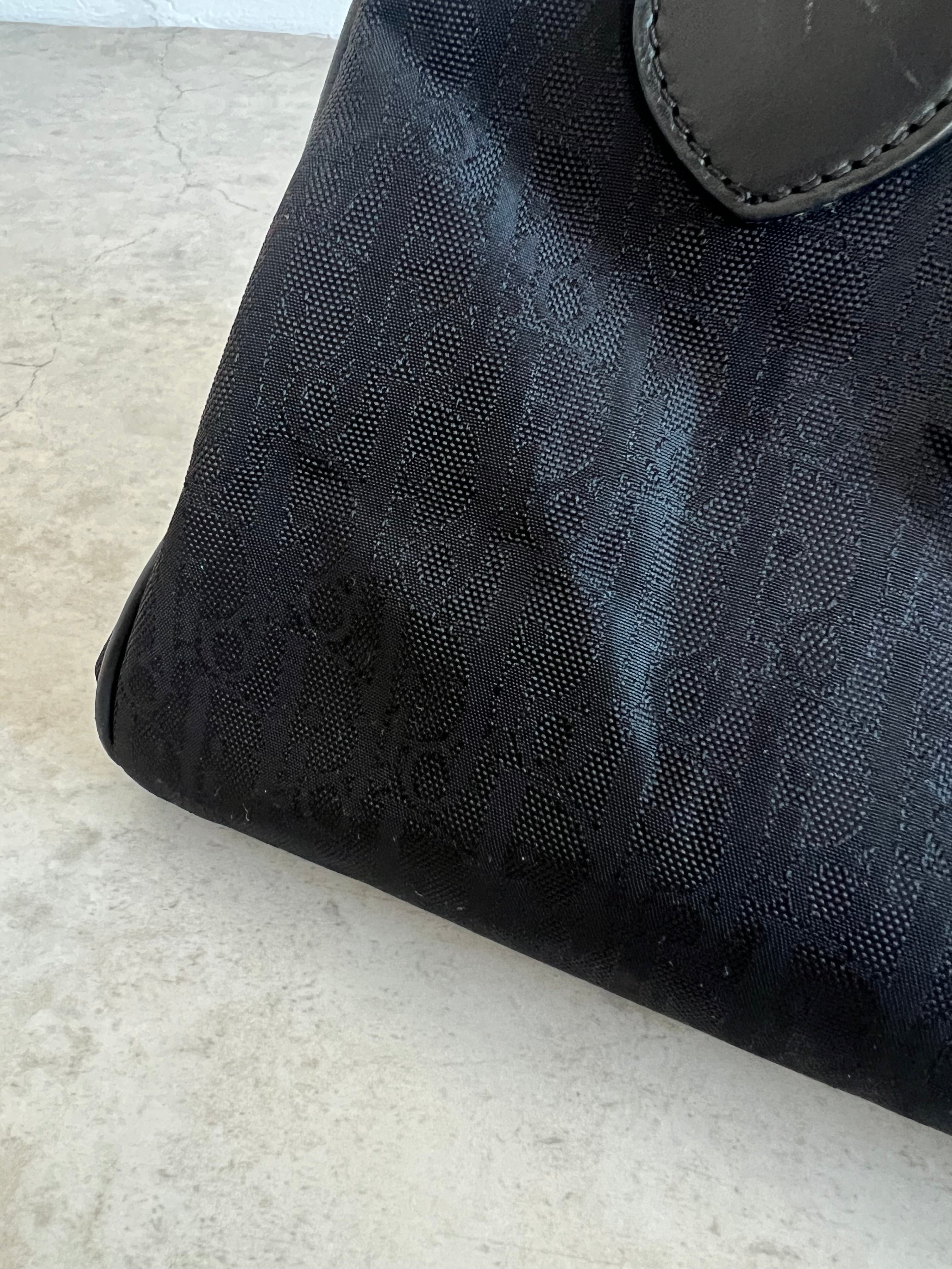Lovely Oblique Canvas Bag in Black