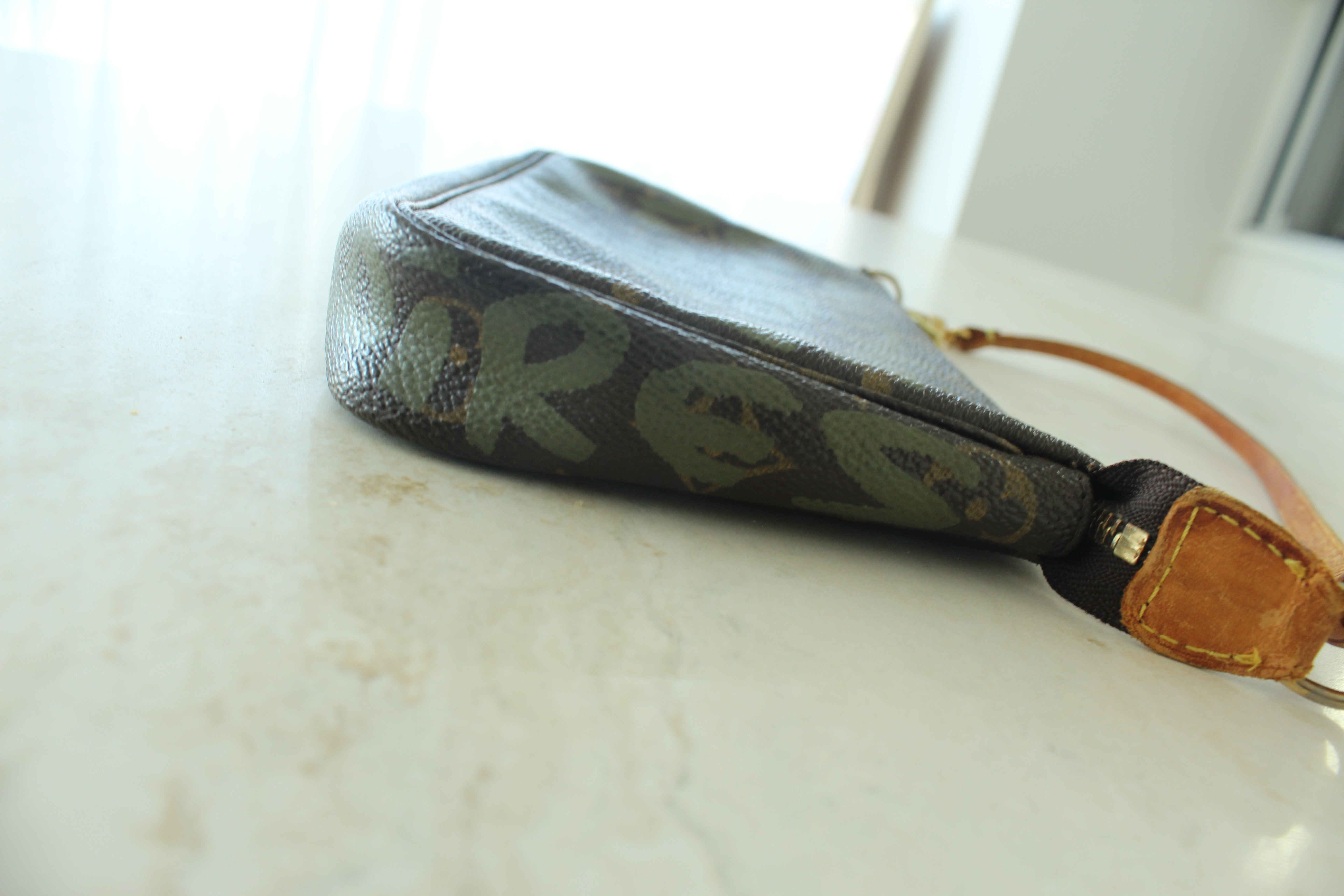 Graffiti Pochette Accessoires by Stephen Sprouse