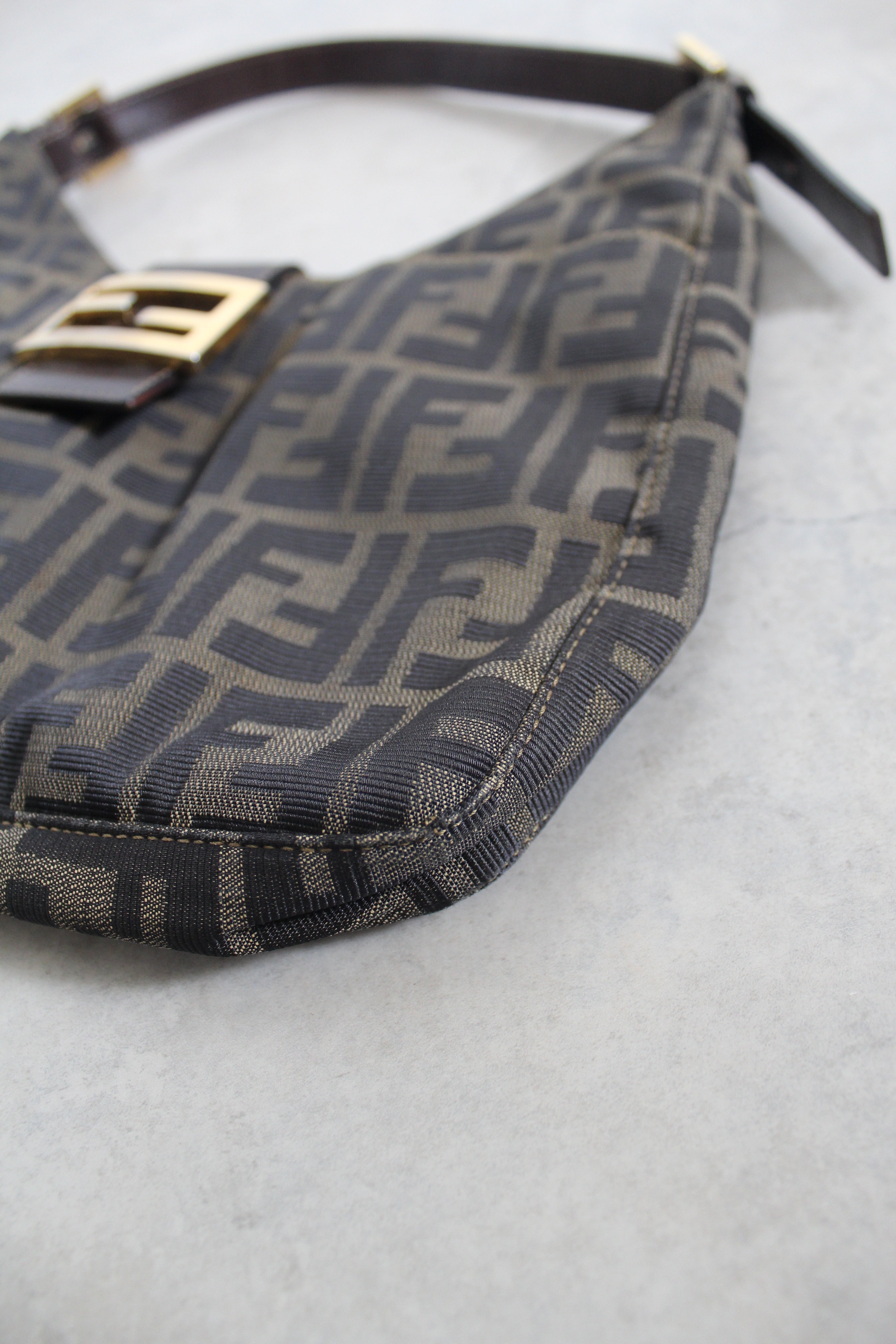 Zucca Canvas Baguette Bag w Gold Hardware