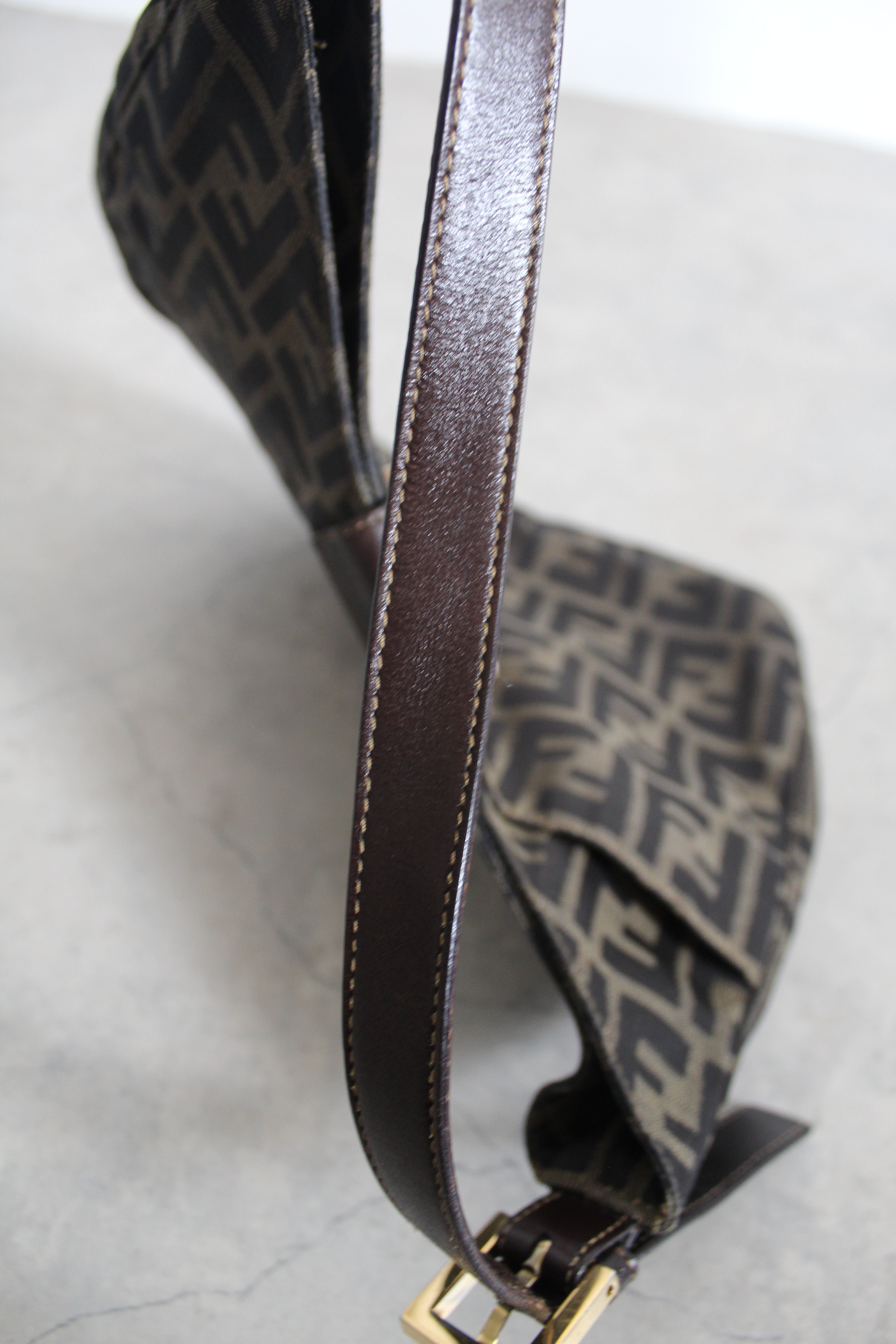 Zucca Canvas Baguette Bag w Gold Hardware