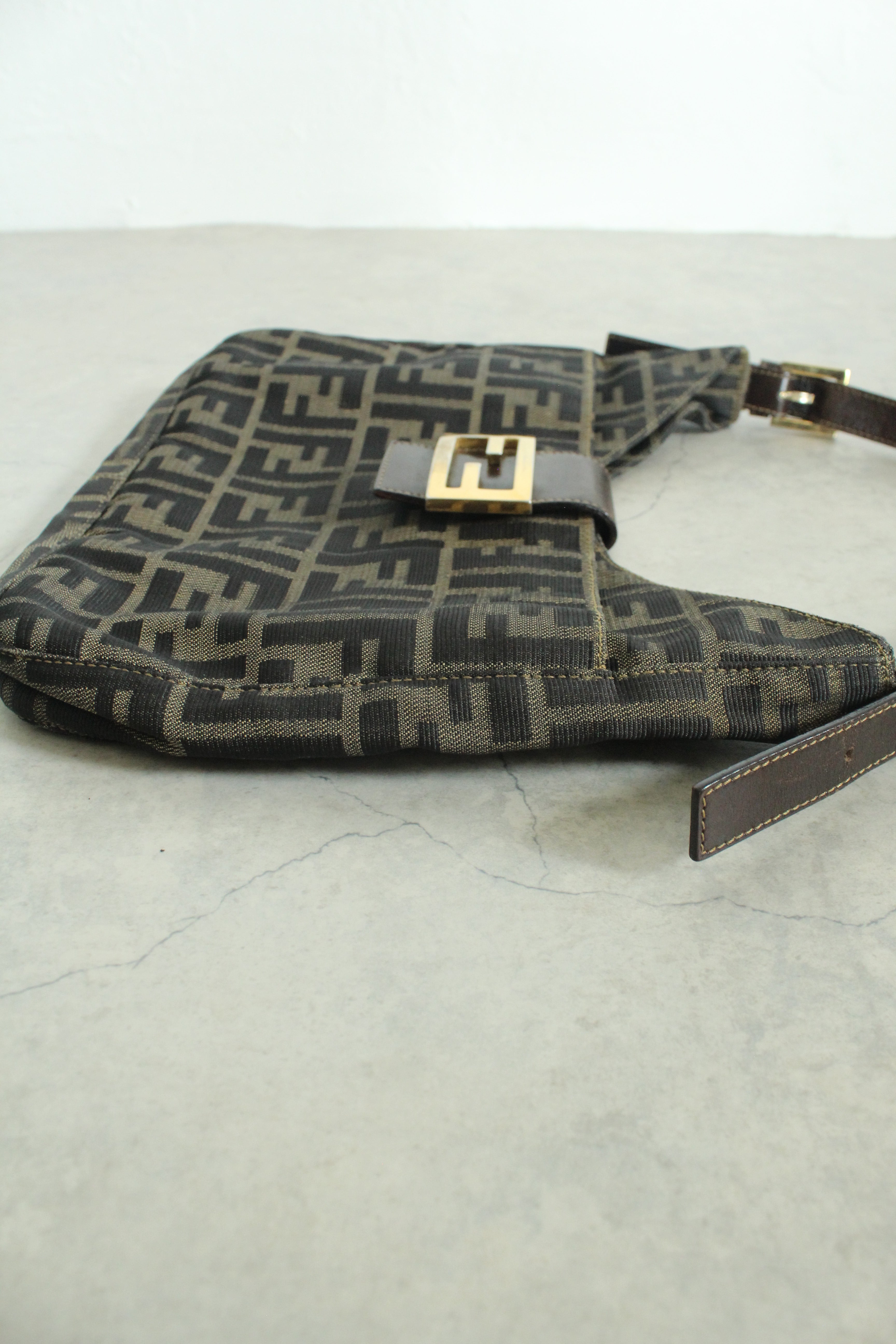 Zucca Canvas Baguette Bag w Gold Hardware