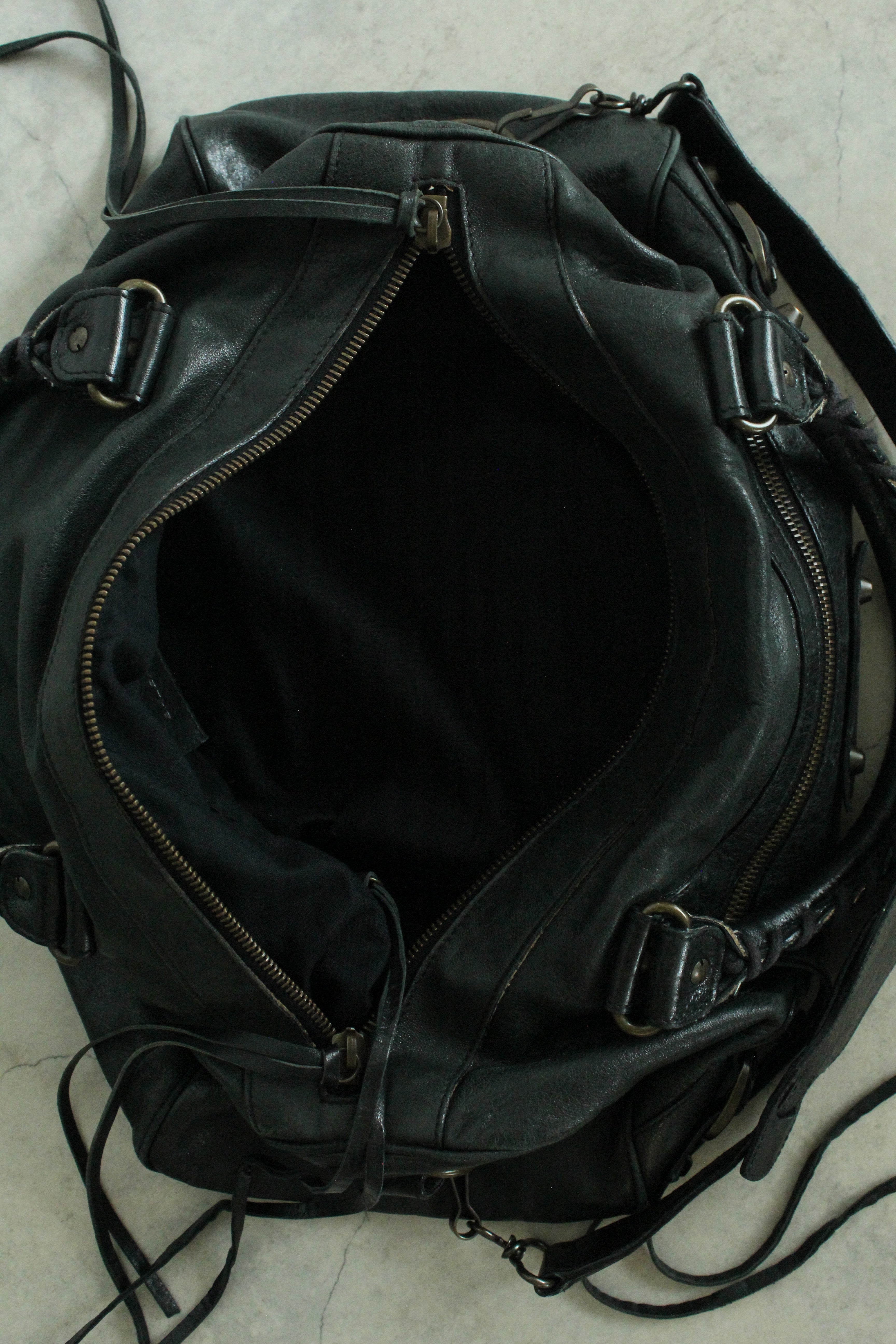 Motorcycle Twiggy in classic hardware Black