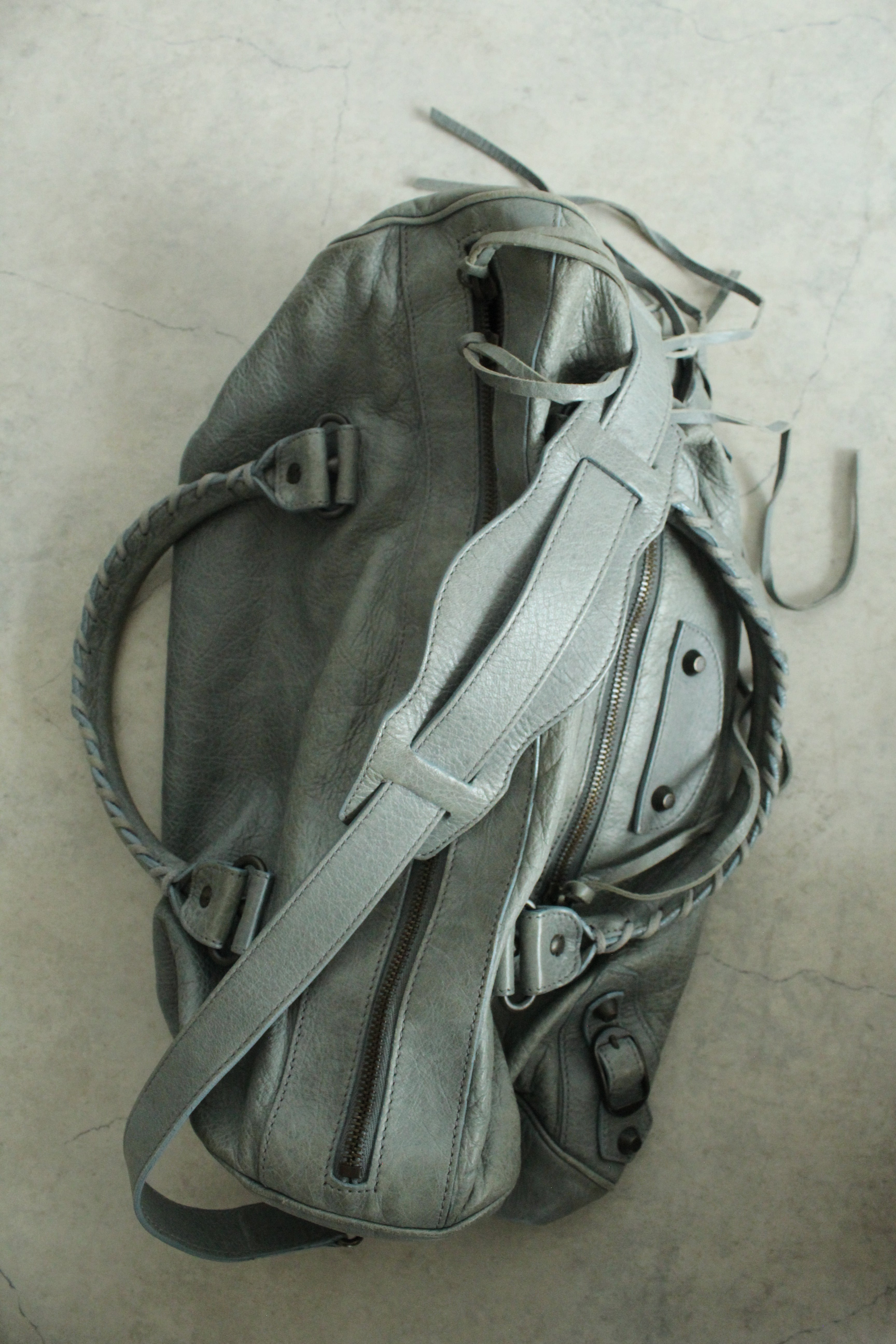 Motorcycle Twiggy in classic hardware in blue-grey