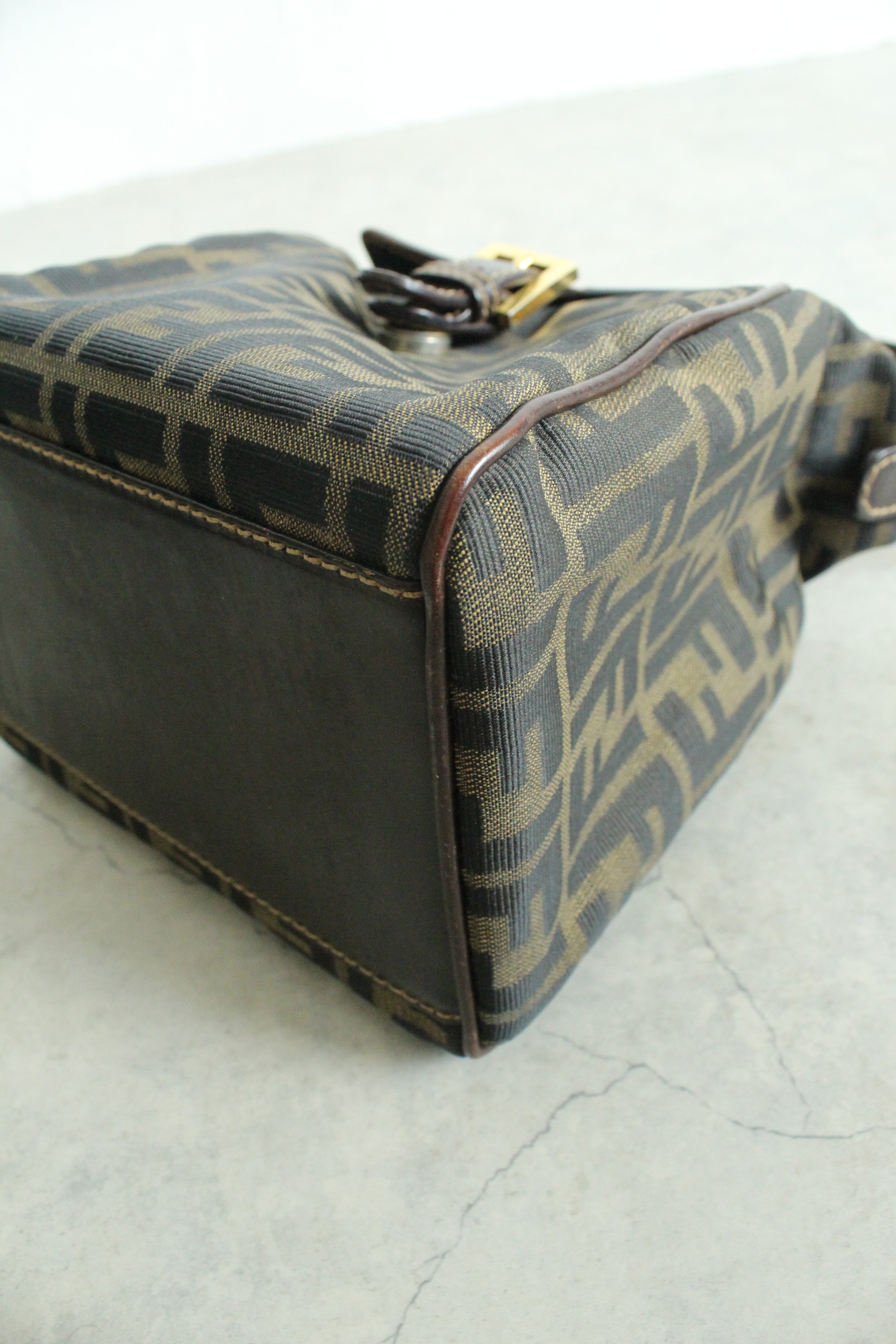 Zucca Canvas Shoulder Bag in Monogram and Gold-hardware