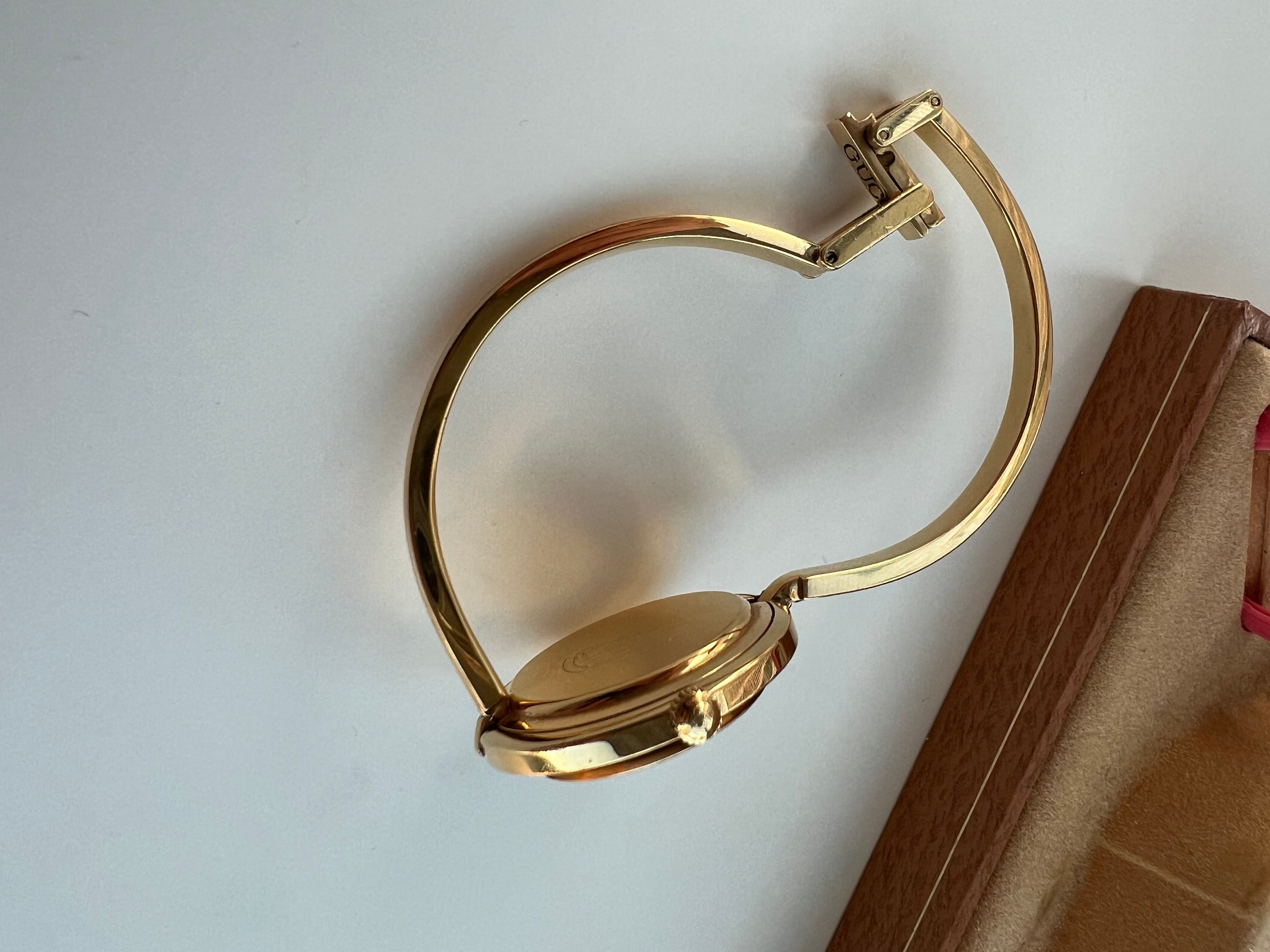  1100L Gold Interchangeable Bezel Watch Set in 12 colors