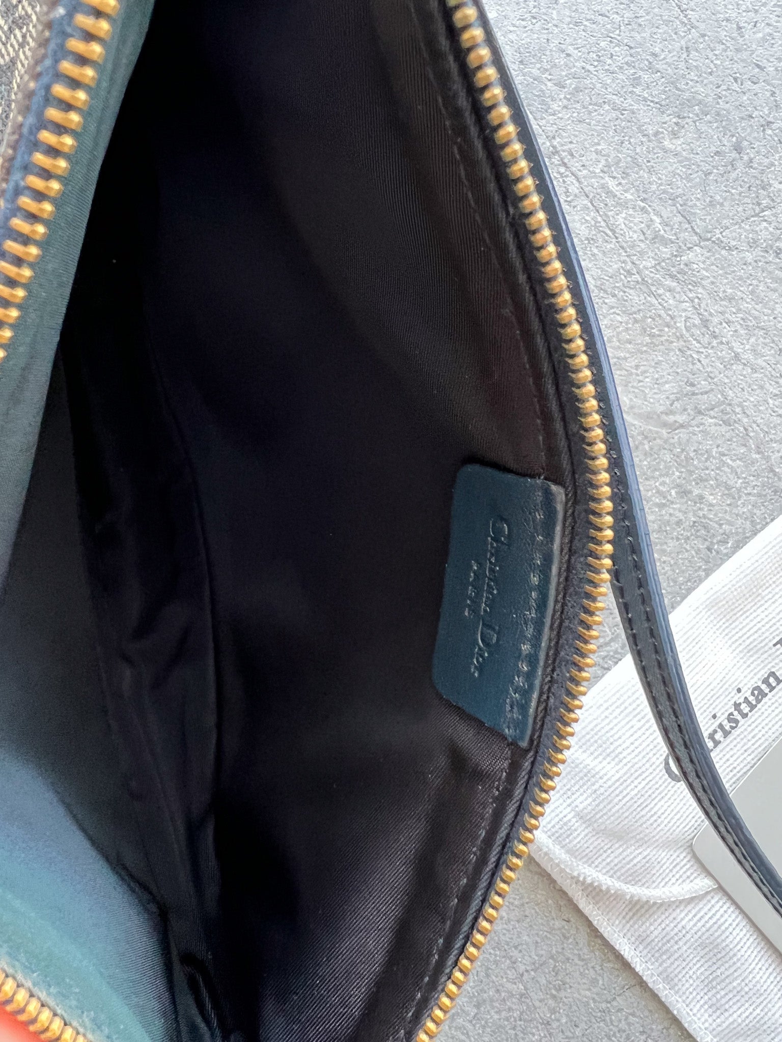 Trotter Canvas Saddle Pouch w Authenticity Card
