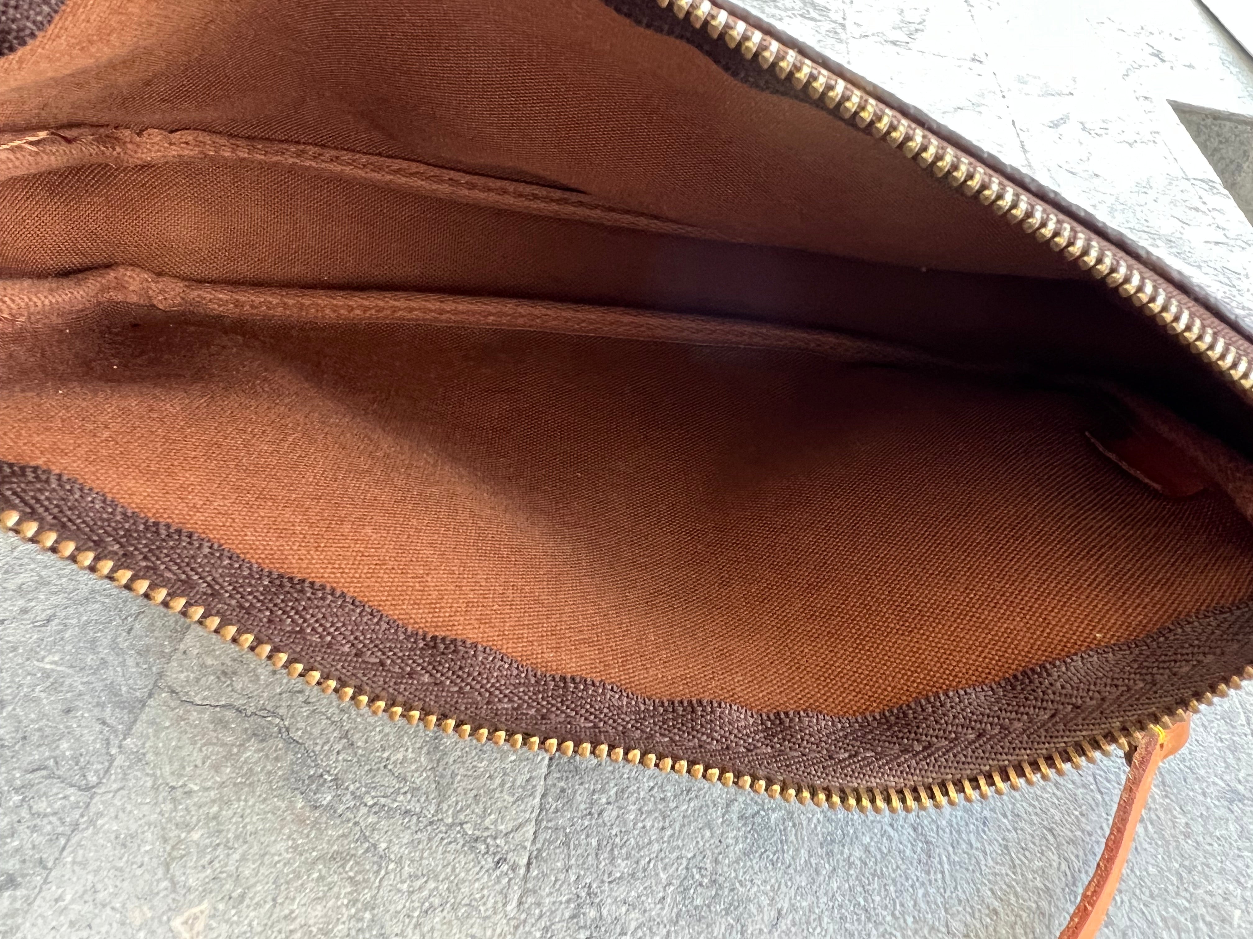Monogram Pochette Accessoires SL1000