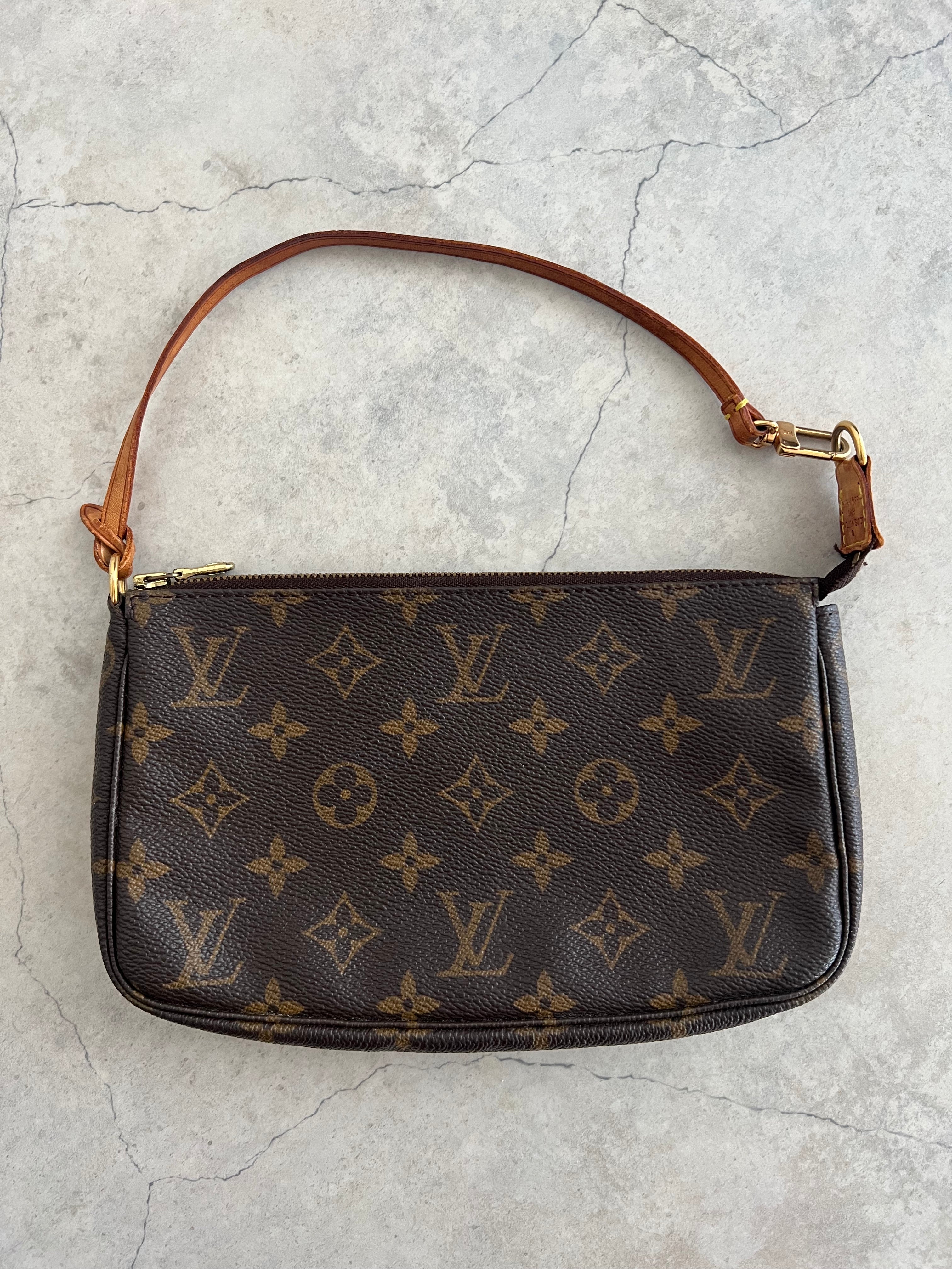 Monogram Pochette Accessoires