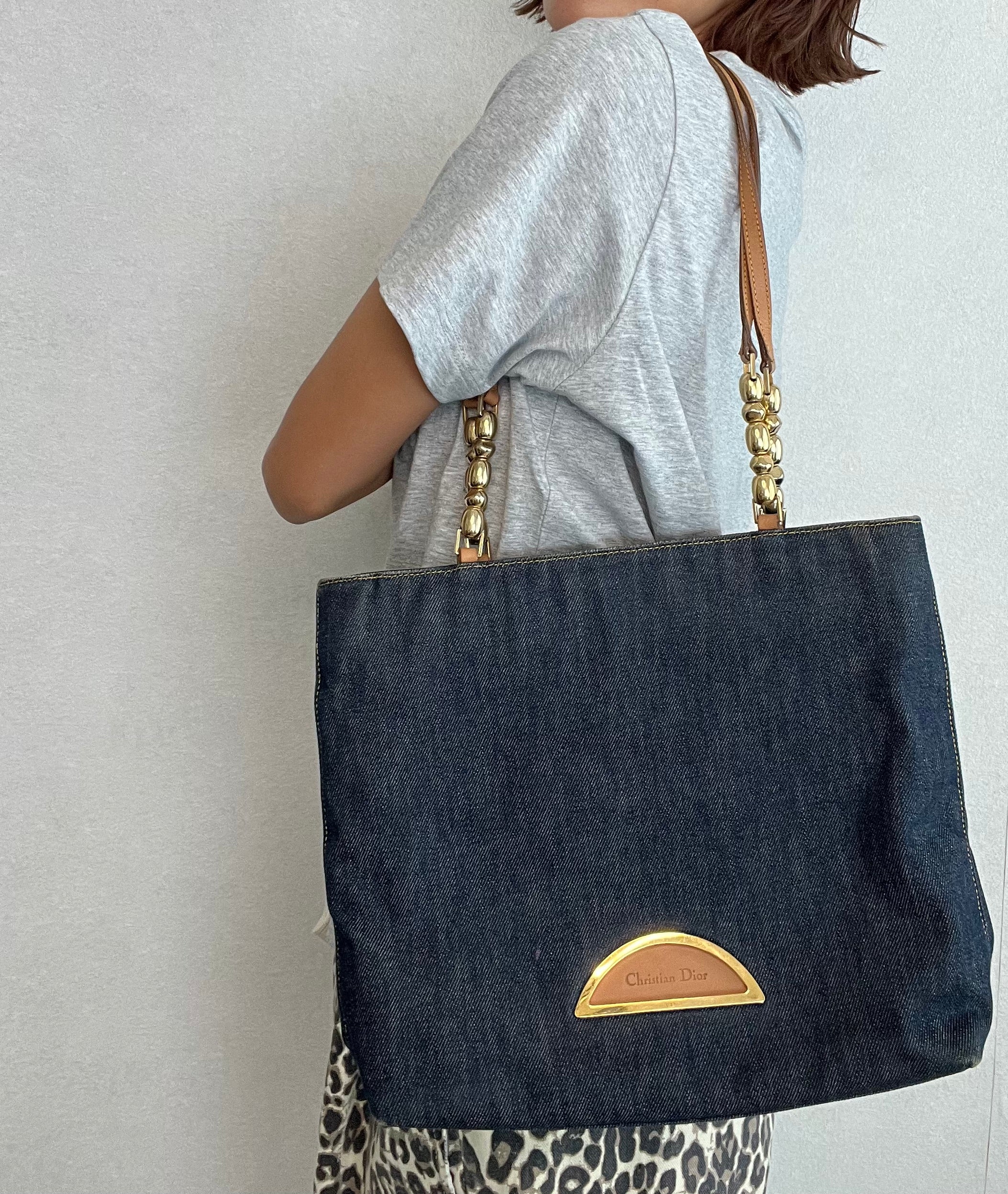 Malice Pearl Denim Tote Bag in Indigo