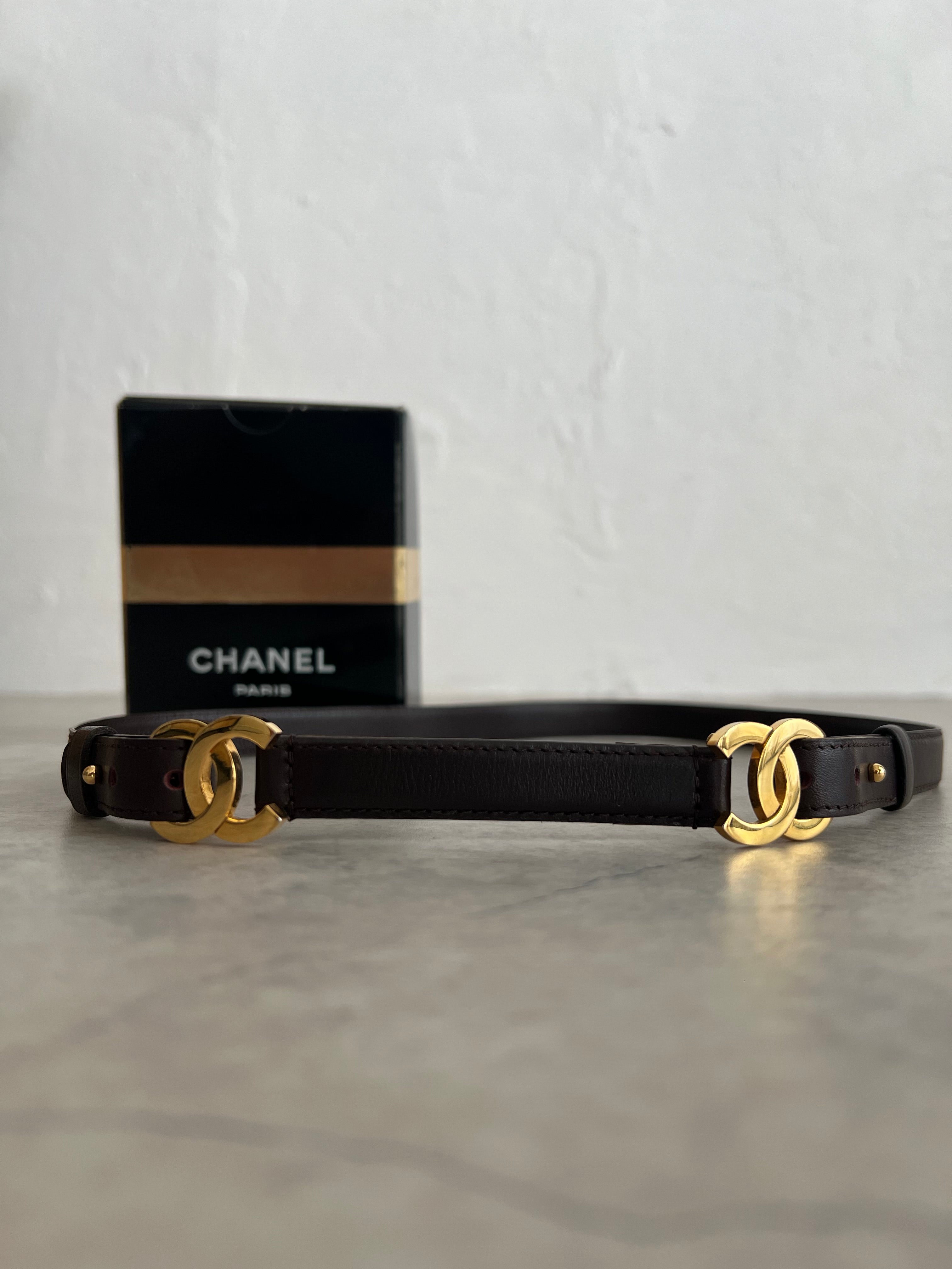 Coco mark Calf Leather in Dark brown belt 70
