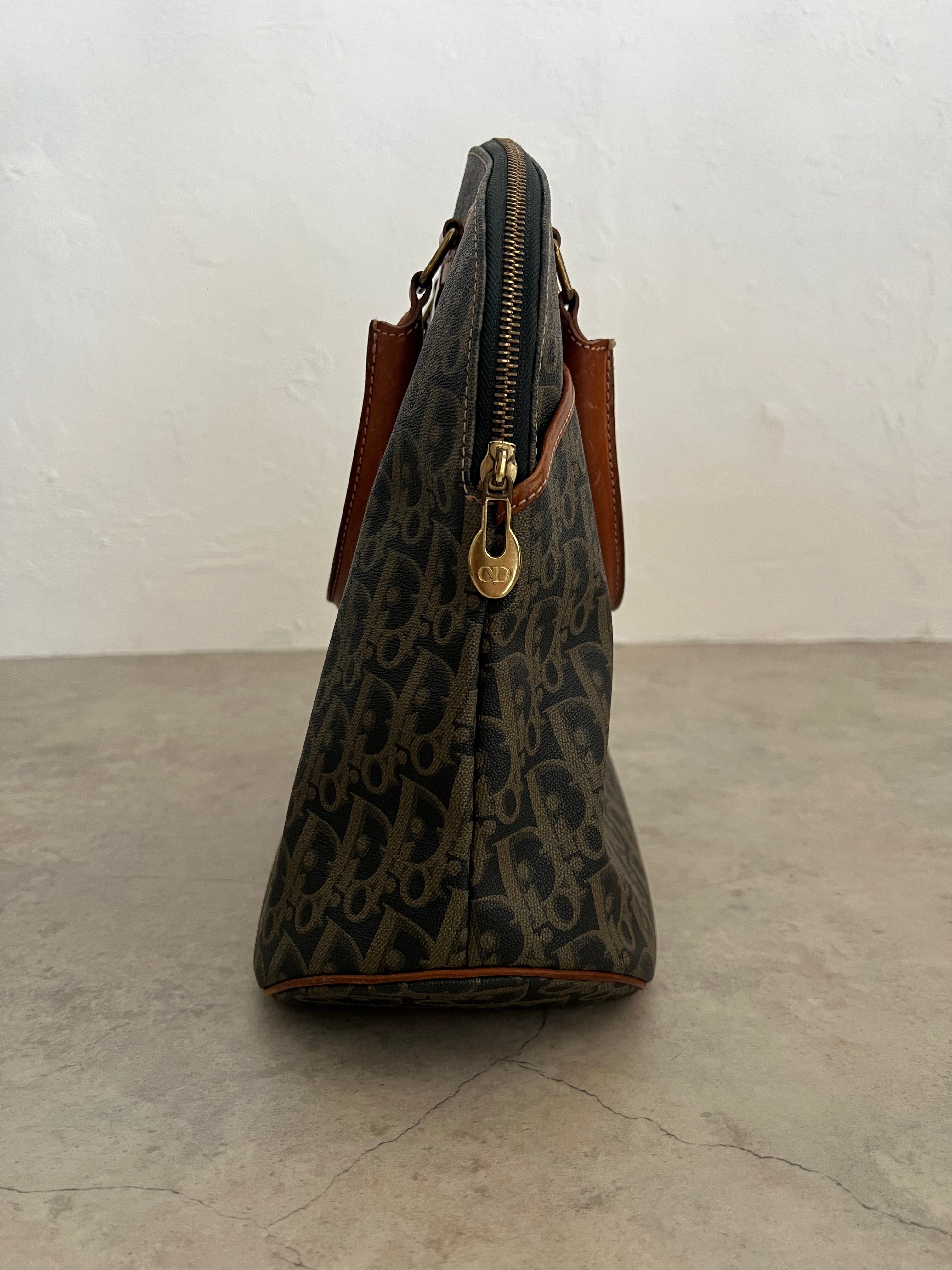 Pre-1990 Oblique Trotter Dome Bag Tan