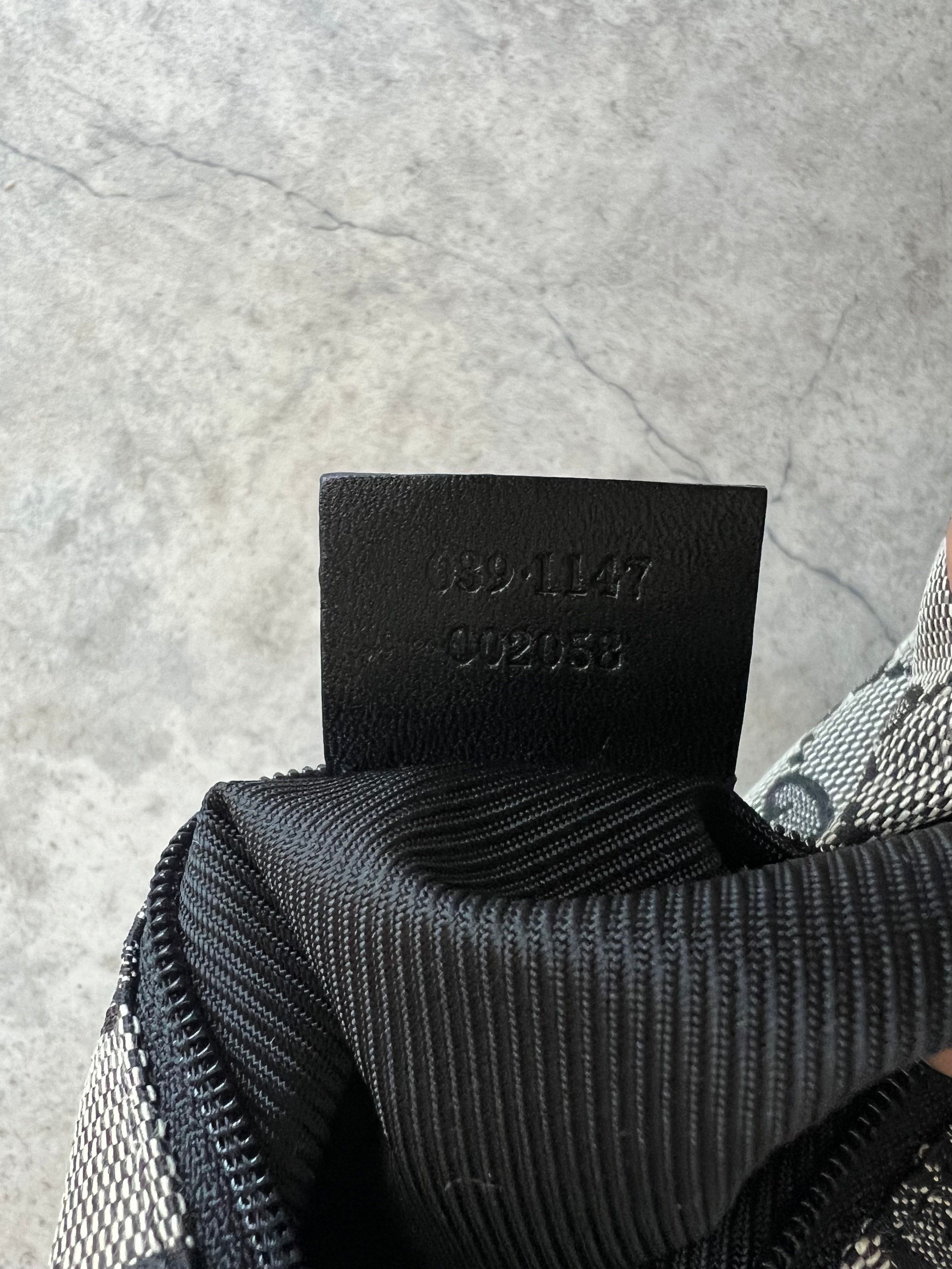 GG Canvas Mini Hobo Bag — Black × Grey