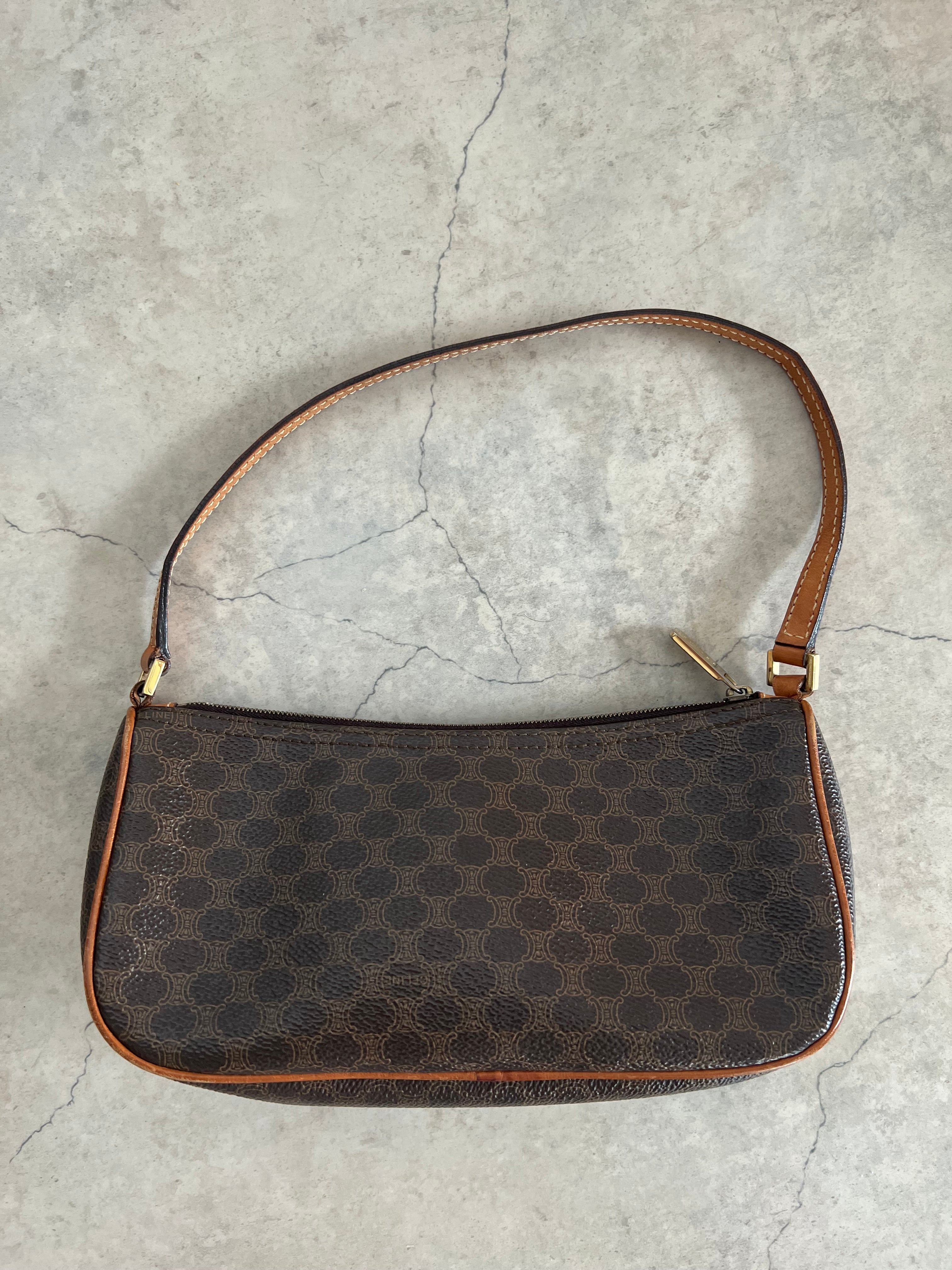 Macadam accessory pouch
