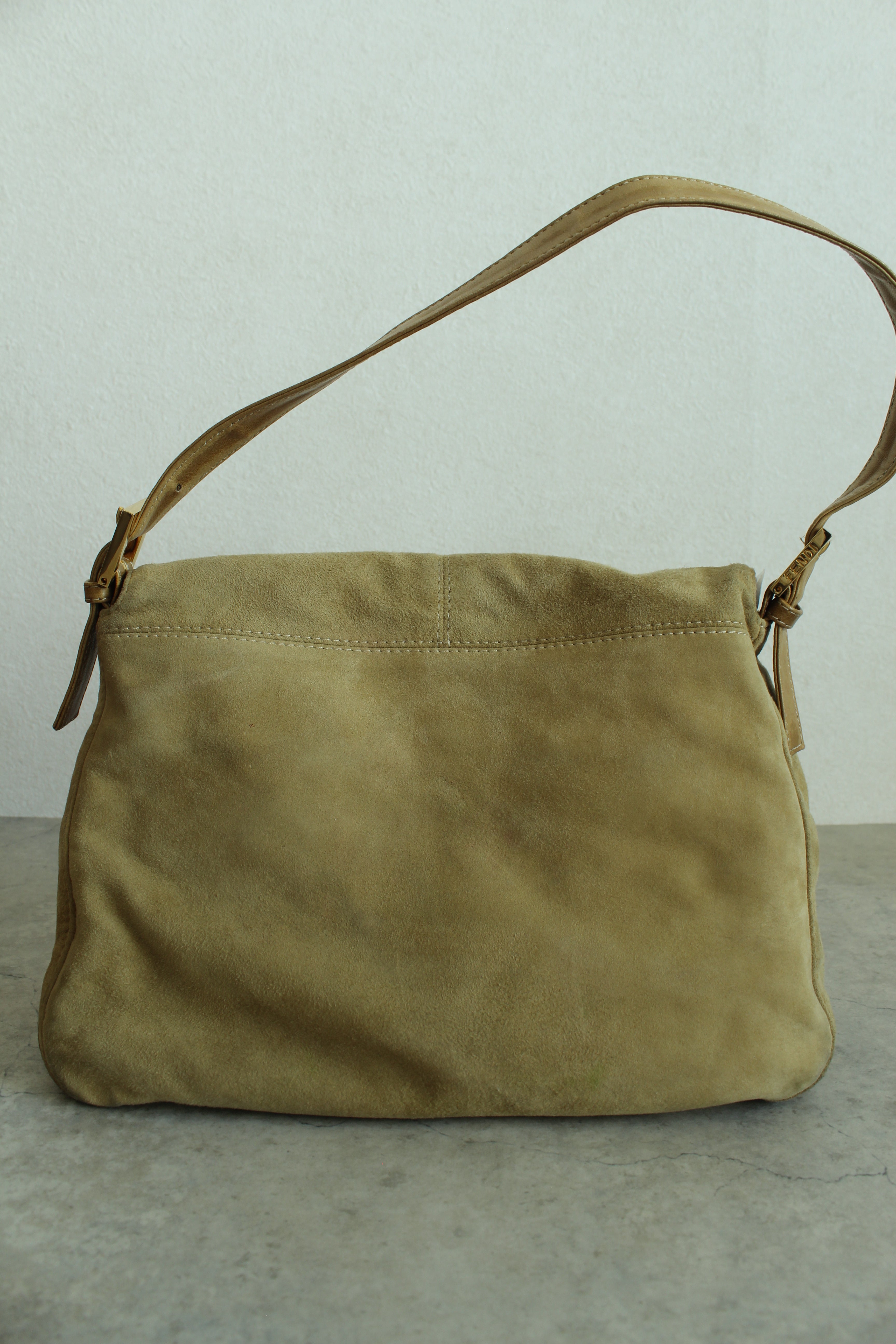 Suede Mama Baguette in Beige