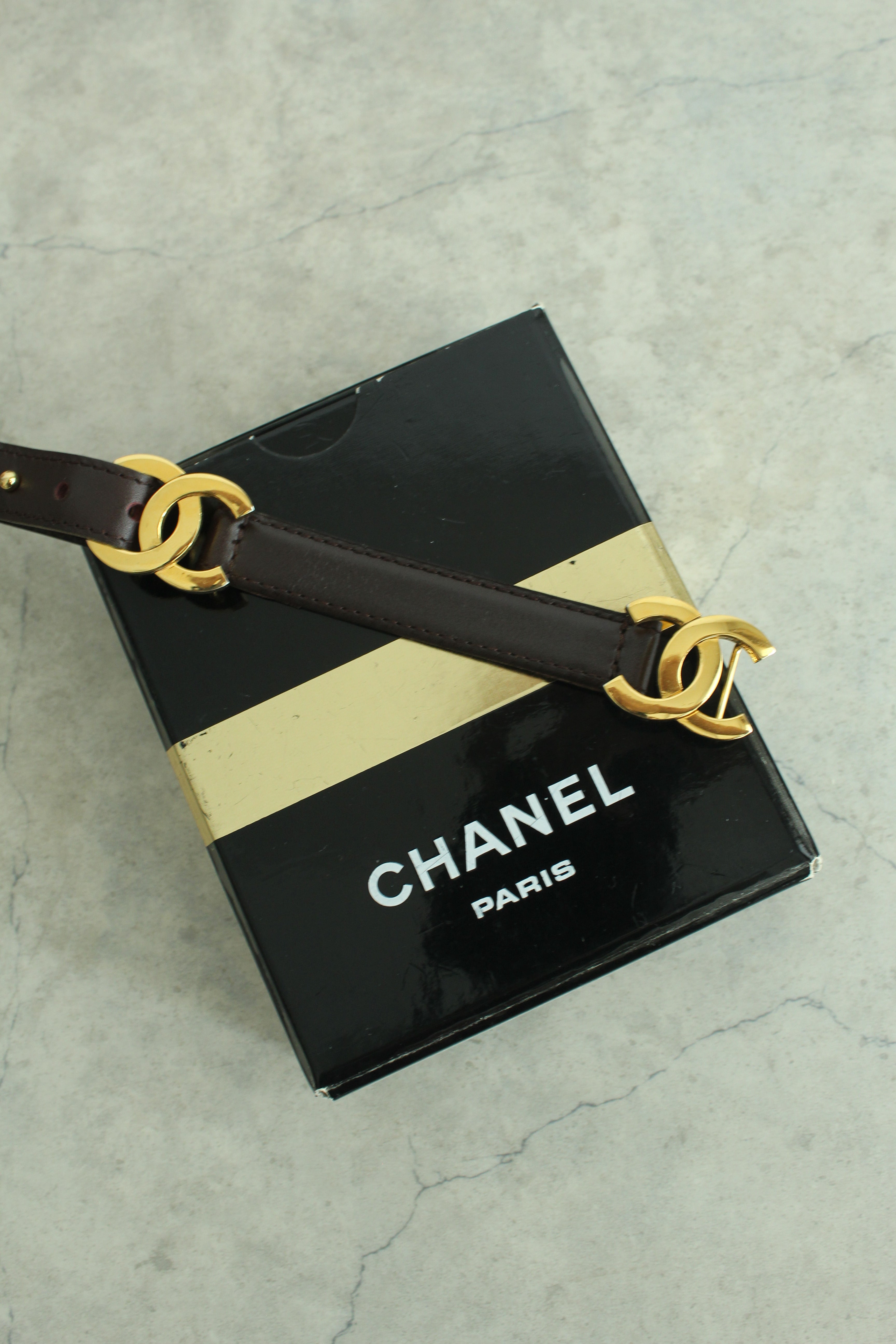 Coco mark Calf Leather in Dark brown belt 70